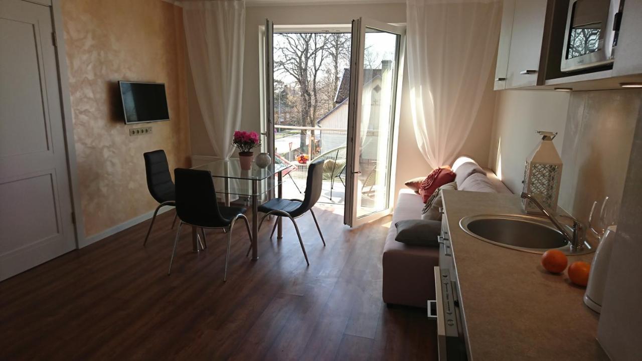 Villa Florance Apartments With Terraces & Parking Ventspils Exterior photo